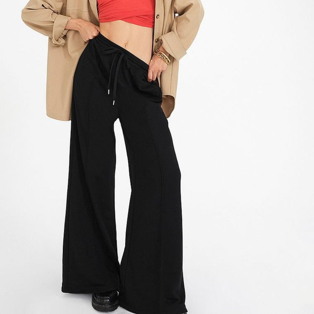 FOR LOVE & LEMONS Wide Leg Sweatpant